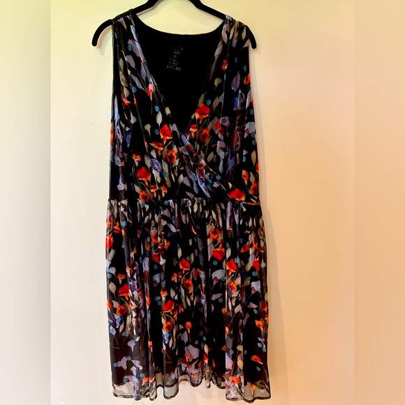 Pretty sleeveless elastic waist dress - Picture 1 of 3